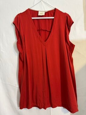 Maeve Red V-Neck Sleeveless Tunic Top